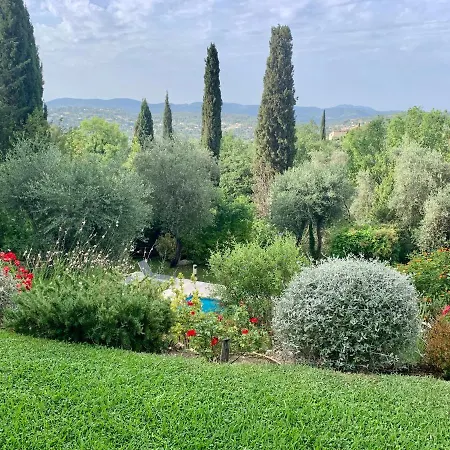 Bed & Breakfast La Perasceda *