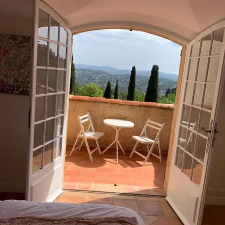 Bed & Breakfast La Perasceda